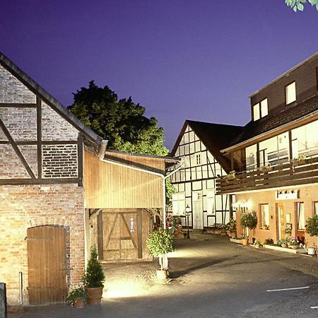 Landgasthaus&Hotel Lindenhof Königslutter am Elm Exterior foto